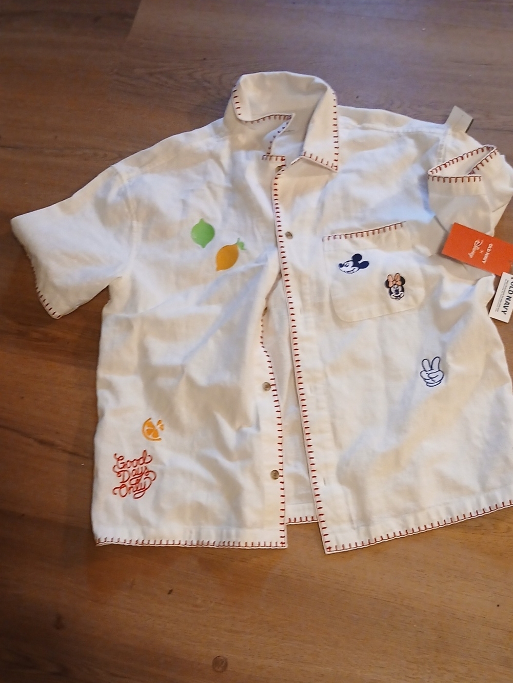 Old Navy X Disney Colab Linen NWT Button-Front  Embroidered Motifs